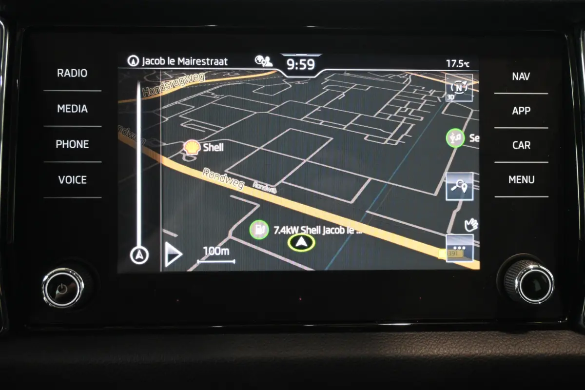 1.5 TSI Automaat Drive 125 Years Clima Adaptieve Cruise Navigatie LED Trekhaak 100% Onderhouden! Inruil Mogelijk!