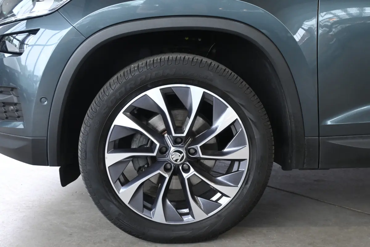 1.5 TSI Automaat Drive 125 Years Clima Adaptieve Cruise Navigatie LED Trekhaak 100% Onderhouden! Inruil Mogelijk!