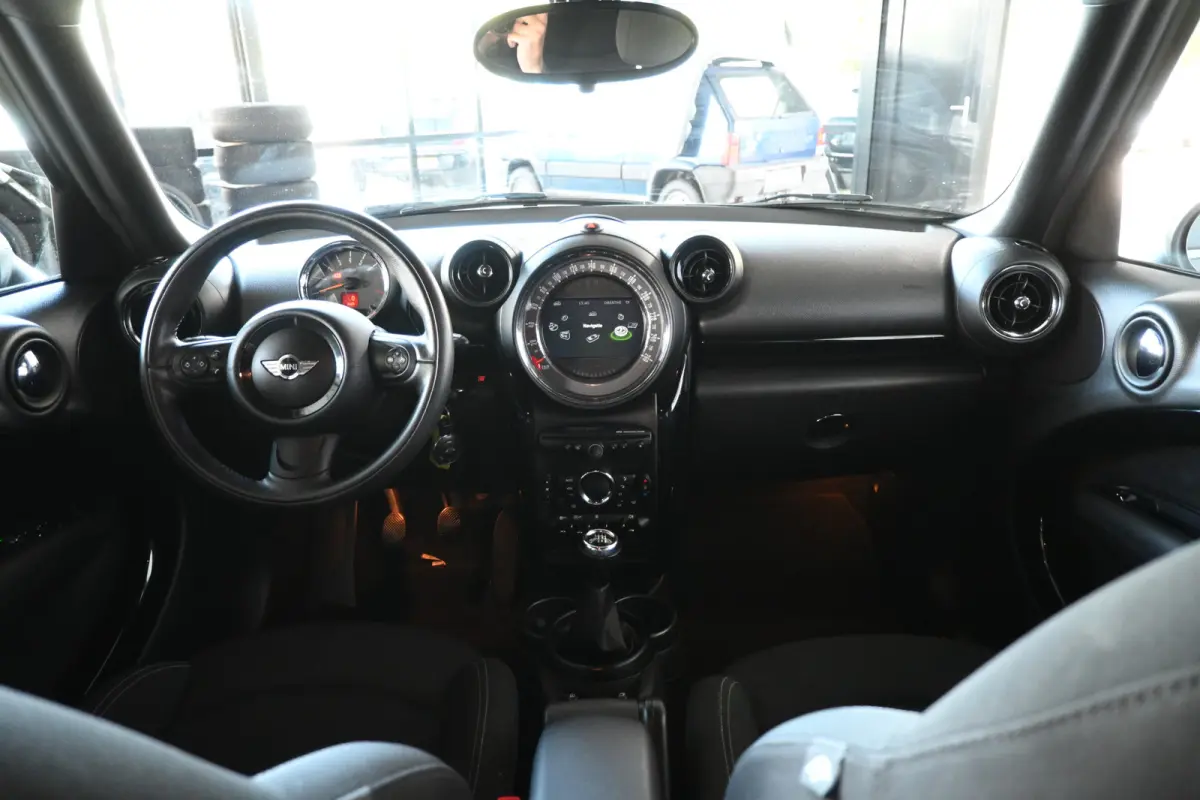 1.6 One Knockout Edition Nap! Clima Cruise Navigatie Xenon 100% Onderhouden! Inruil Mogelijk!