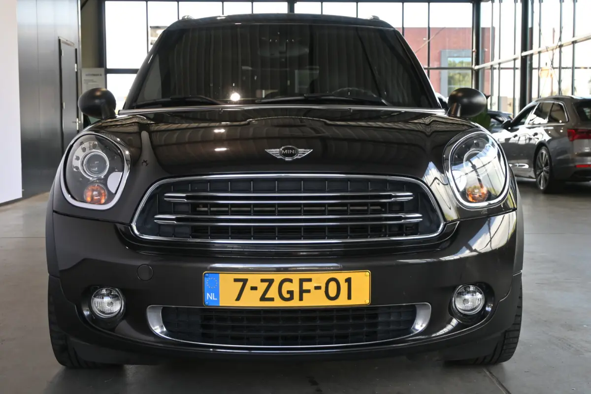 1.6 One Knockout Edition Nap! Clima Cruise Navigatie Xenon 100% Onderhouden! Inruil Mogelijk!