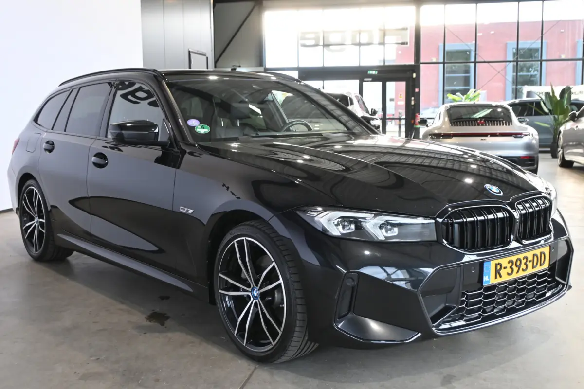 320e M-Sport Clima Cruise CarPlay LED Leder Navigatie 100% Onderhouden! Inruil Mogelijk!