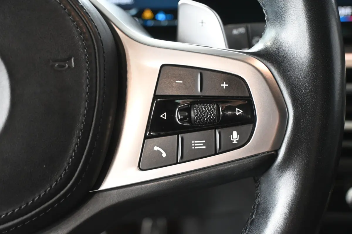 320e M-Sport Clima Cruise CarPlay LED Leder Navigatie 100% Onderhouden! Inruil Mogelijk!