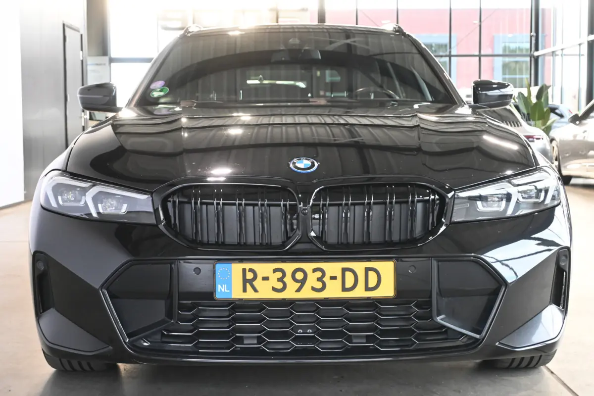 320e M-Sport Clima Cruise CarPlay LED Leder Navigatie 100% Onderhouden! Inruil Mogelijk!