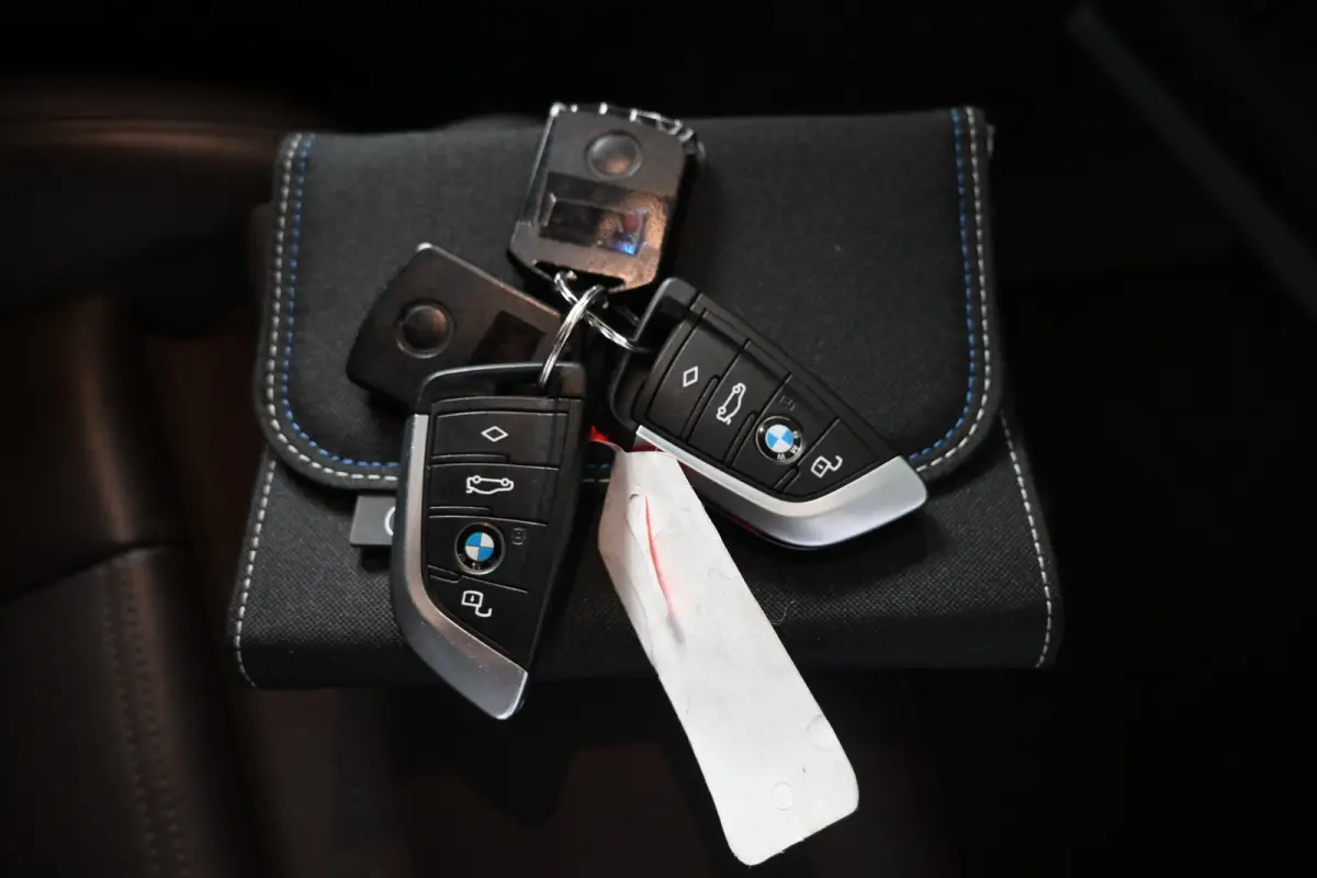 320e M-Sport Clima Cruise CarPlay LED Leder Navigatie 100% Onderhouden! Inruil Mogelijk!