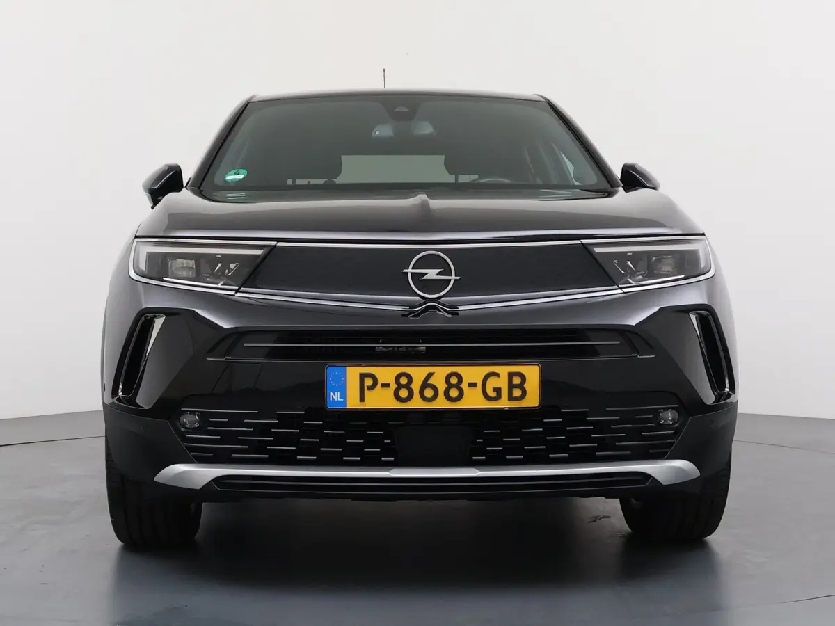 1.2 Turbo Ultimate | Achteruitrijcamera | Alcantara bekleding | Electronic climate controle