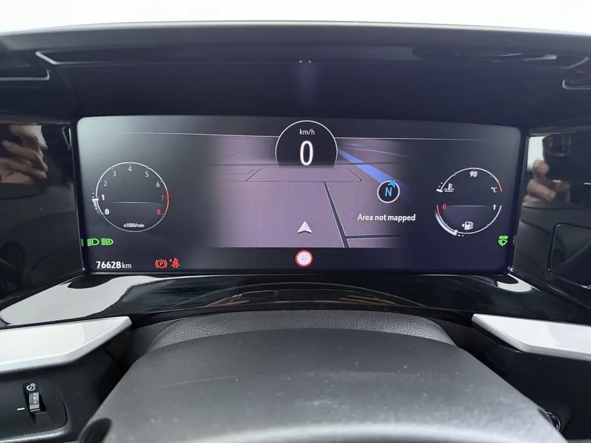 1.2 Turbo Ultimate | Achteruitrijcamera | Alcantara bekleding | Electronic climate controle