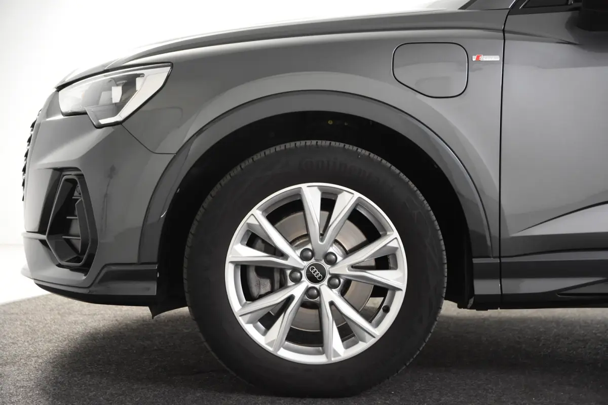 45 TFSI e S-tronic S-Line