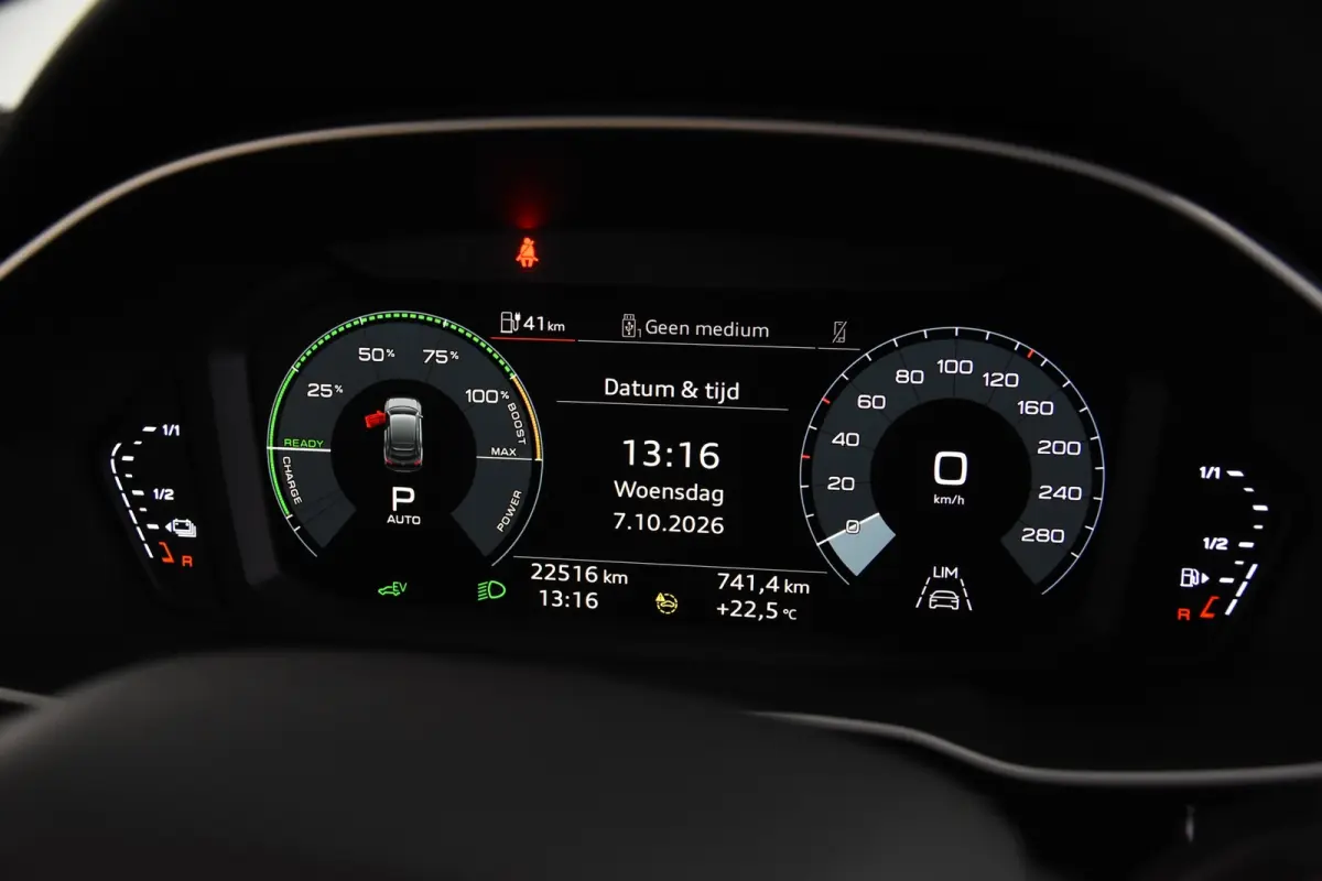 45 TFSI e S-tronic S-Line