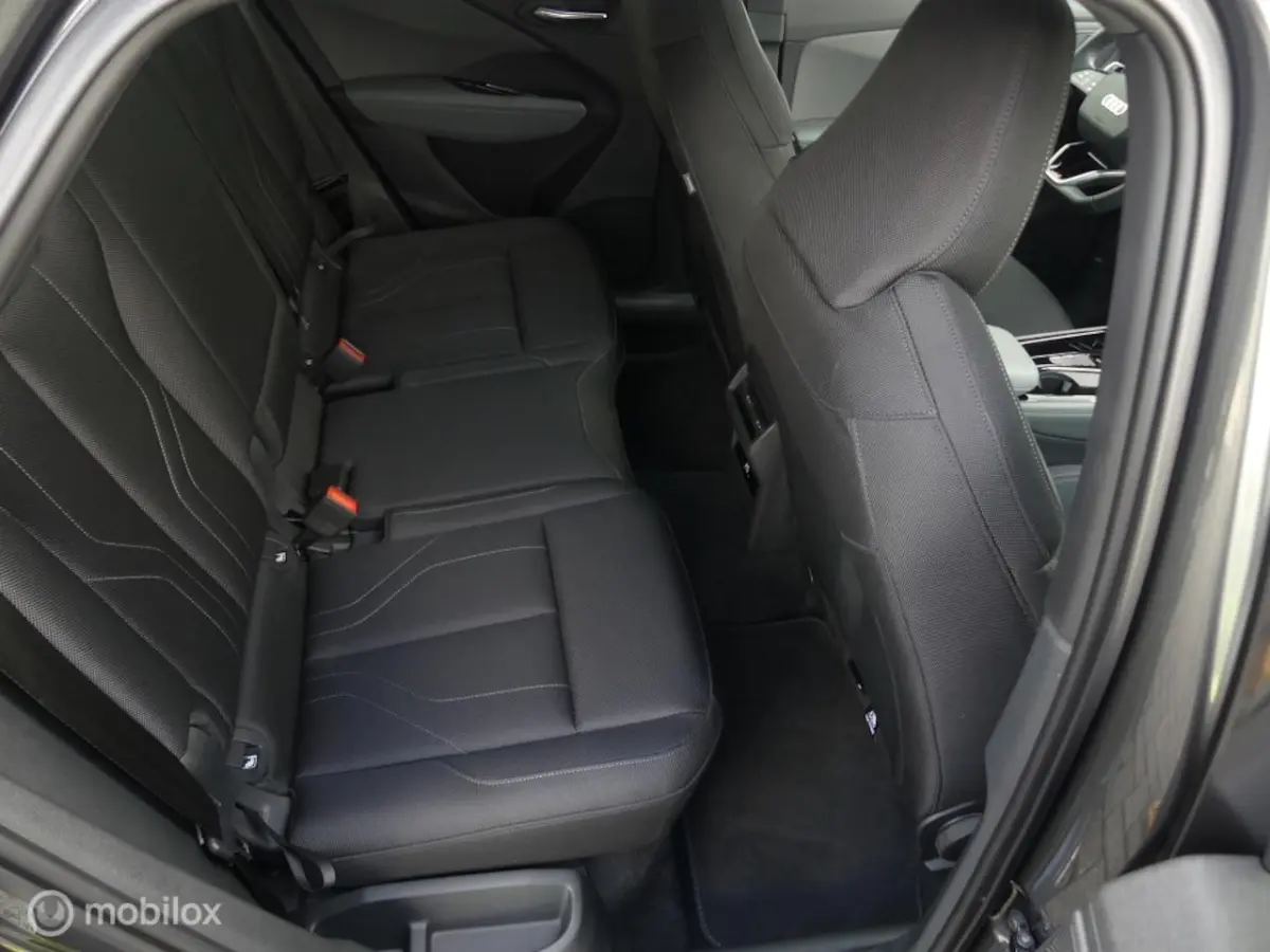 35TFSI S-LINE BLACK AUTOMAAT TREKHAAK/PANO.DAK/CAMERA/ELEK.A-KLEP/STOELVERW