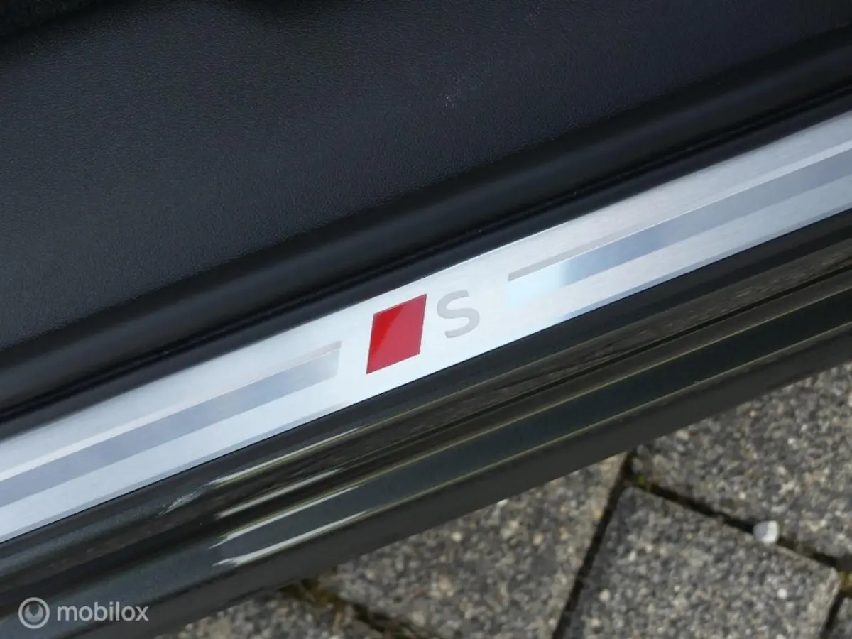 35TFSI S-LINE BLACK AUTOMAAT TREKHAAK/PANO.DAK/CAMERA/ELEK.A-KLEP/STOELVERW