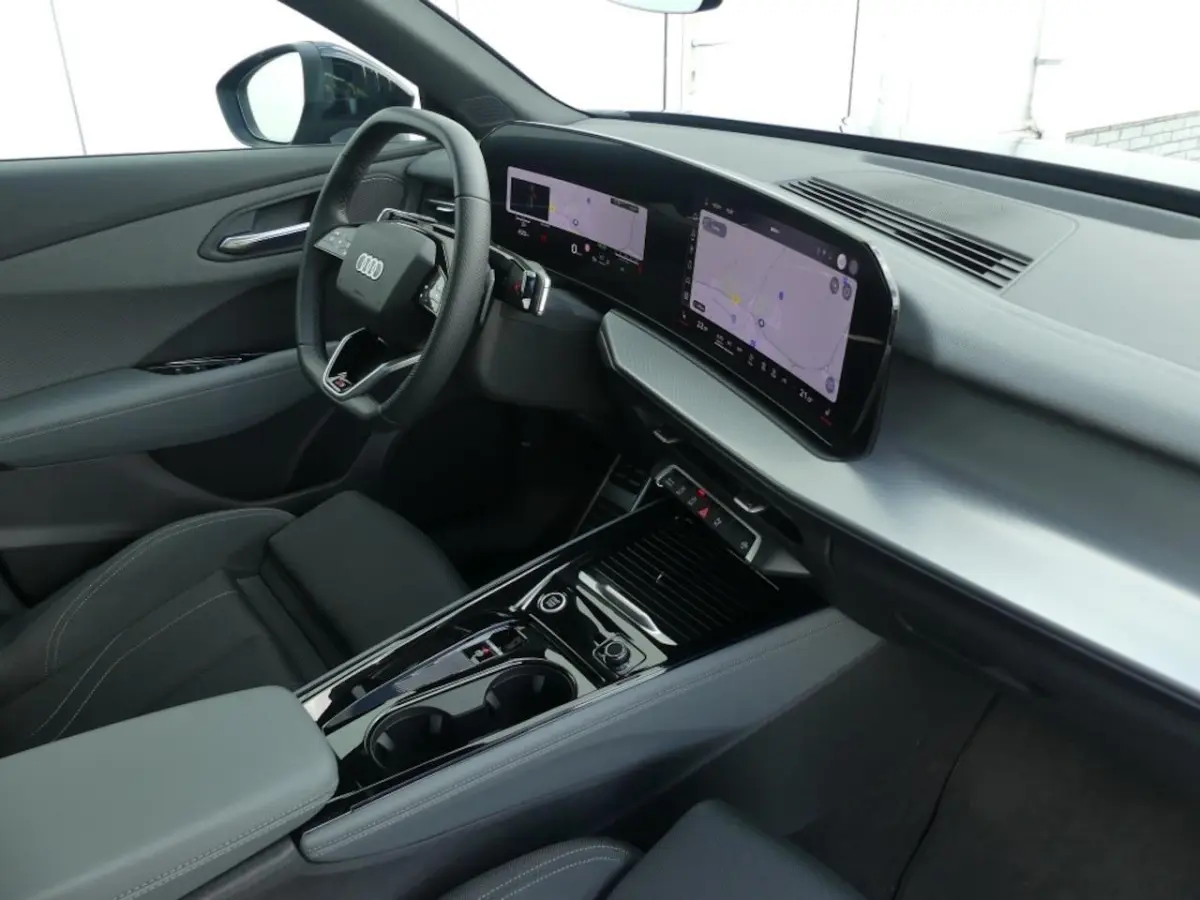 35TFSI S-LINE BLACK AUTOMAAT TREKHAAK/PANO.DAK/CAMERA/ELEK.A-KLEP/STOELVERW