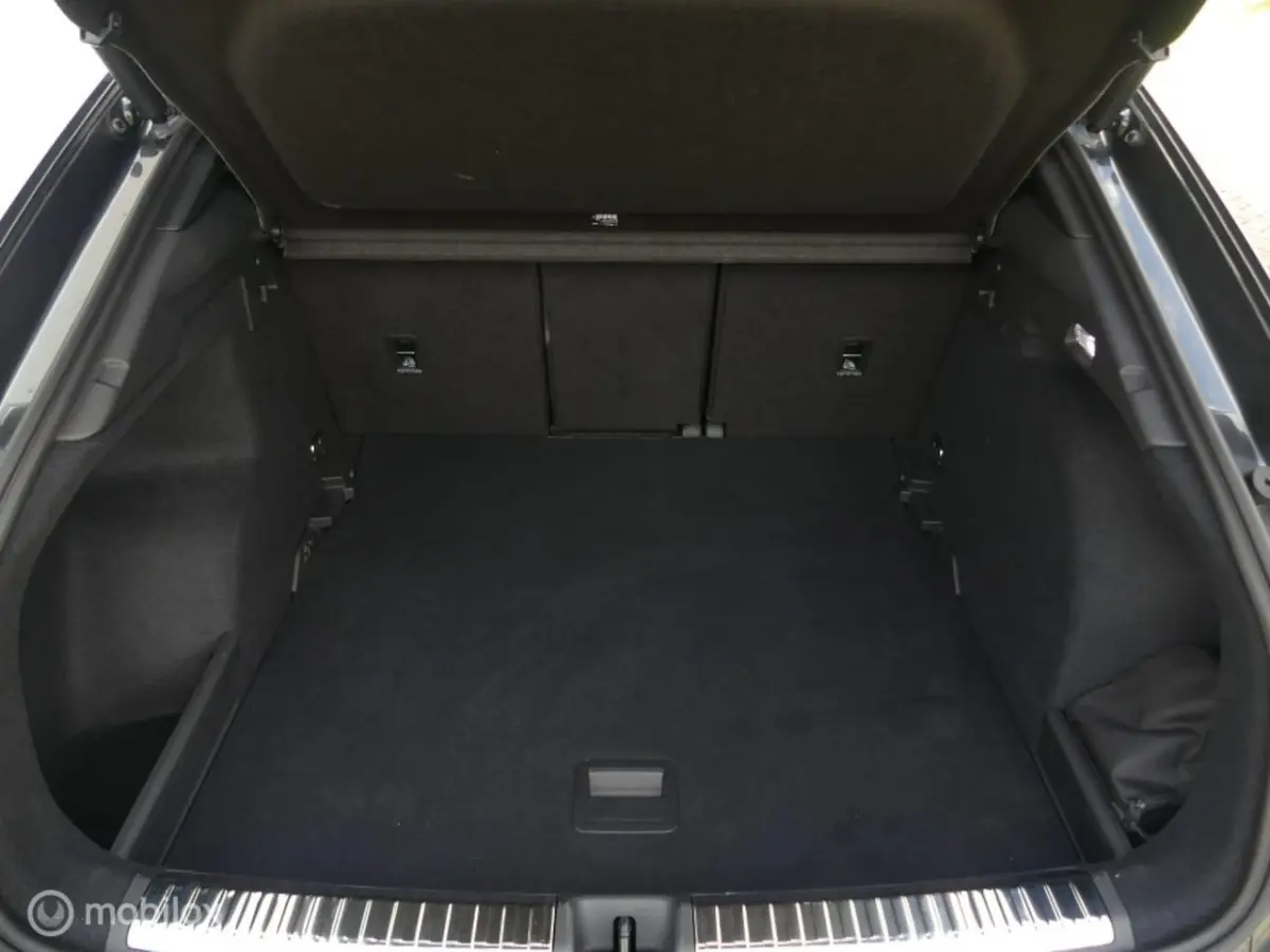 35TFSI S-LINE BLACK AUTOMAAT TREKHAAK/PANO.DAK/CAMERA/ELEK.A-KLEP/STOELVERW