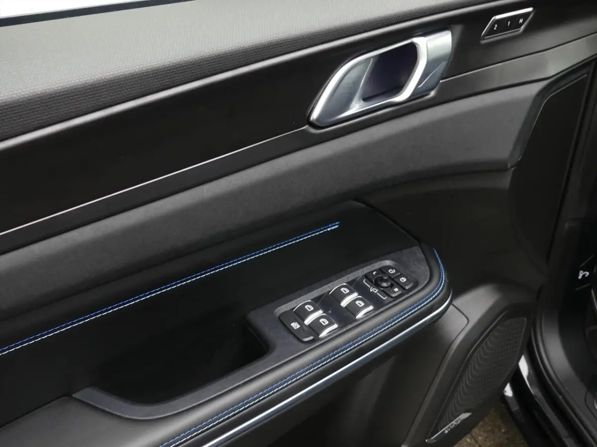 1.5 PLUG-IN HYBRID 262PK NAVI/360CAMERA/PAN.DAK/ELEK.A-KLEP/STOELVERW