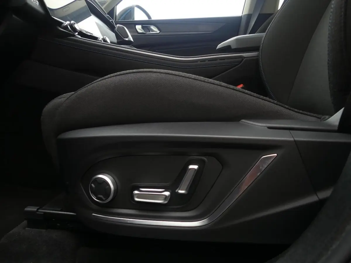 1.5 PLUG-IN HYBRID 262PK NAVI/360CAMERA/PAN.DAK/ELEK.A-KLEP/STOELVERW