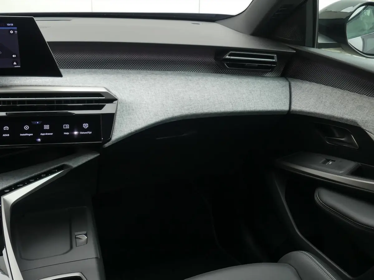 1.2 HYBRID 145PK GT AUTOMAAT 7PERS./CAMERA/ADAP.CRUISE/EL.A-KLEP/STOELVERW