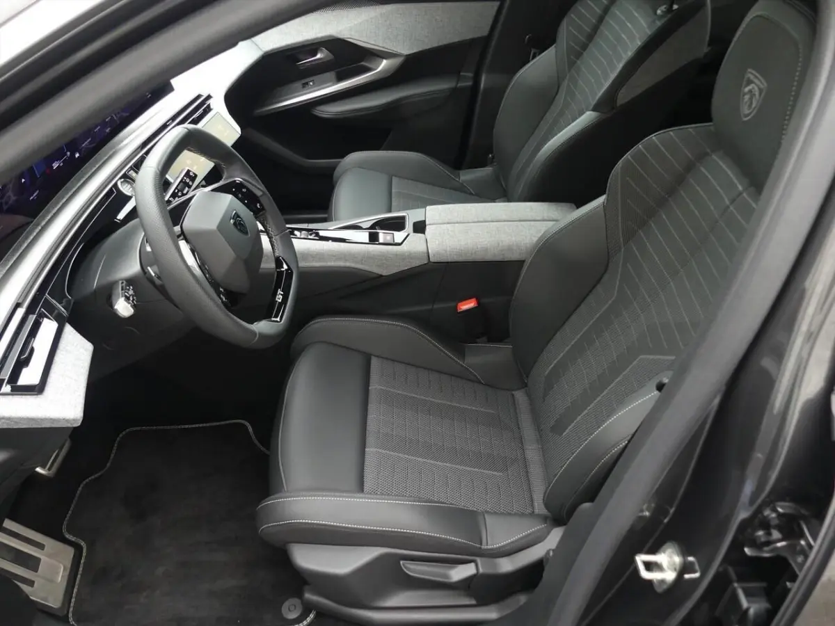 1.2 HYBRID 145PK GT AUTOMAAT 7PERS./CAMERA/ADAP.CRUISE/EL.A-KLEP/STOELVERW