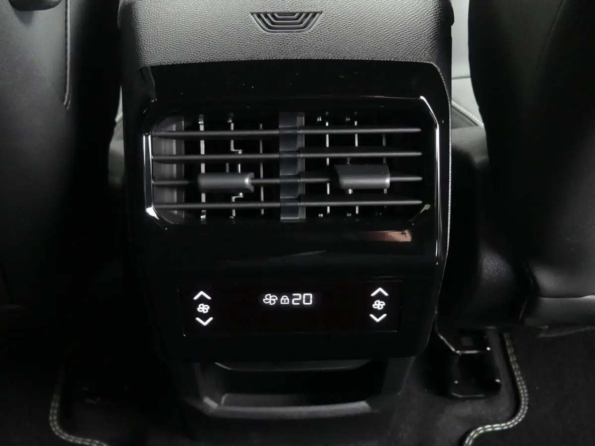 1.2 HYBRID 145PK GT AUTOMAAT 7PERS./CAMERA/ADAP.CRUISE/EL.A-KLEP/STOELVERW