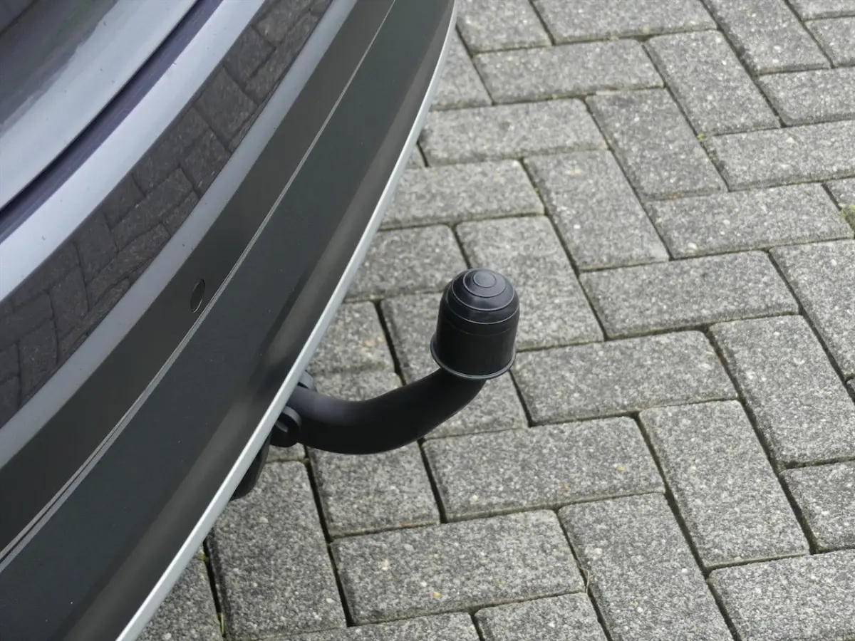 1.0 TSI 110PK DSG STYLE TREKHAAK/CAMERA/ADAP.CRUISE/STOELVERW