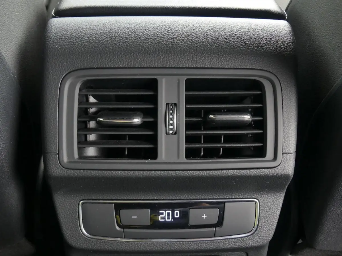 50 TFSI e QUATTRO 299PK S-LINE LUCHTVERING/TREKHAAK/CAMERA/STOELVERW