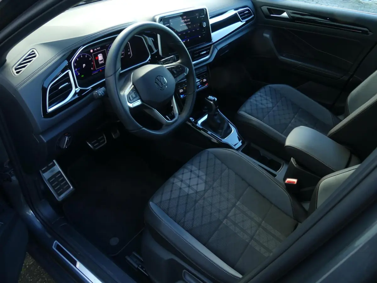 1.5 TSI R-LINE 150PK AUTOMAAT CAMERA/ADAP.CRUISE/ELEK.A-KLEP/STOEL+STUURVERW