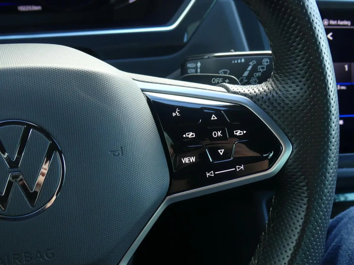 1.4 eHybrid R-LINE + 245PK DSG NAVI/TREKHAAK/ELEK.A-KLEP/ADAP.CRUISE/IQ-LED