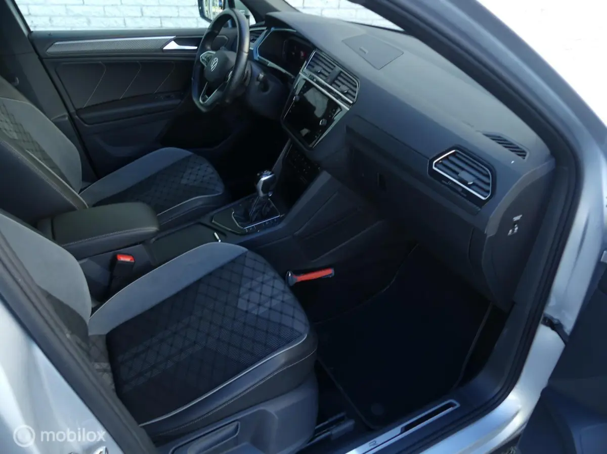 1.4 eHybrid R-LINE + 245PK DSG NAVI/TREKHAAK/ELEK.A-KLEP/ADAP.CRUISE/IQ-LED