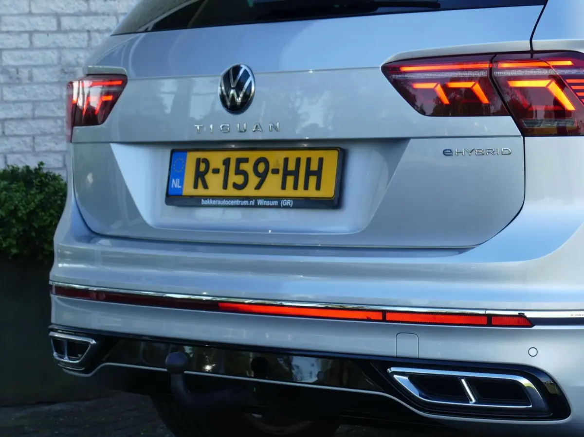 1.4 eHybrid R-LINE + 245PK DSG NAVI/TREKHAAK/ELEK.A-KLEP/ADAP.CRUISE/IQ-LED