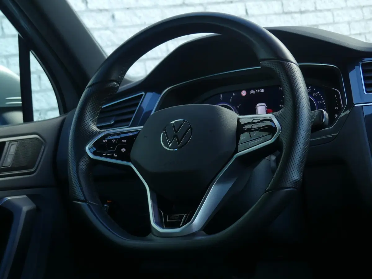1.4 eHybrid R-LINE + 245PK DSG NAVI/TREKHAAK/ELEK.A-KLEP/ADAP.CRUISE/IQ-LED