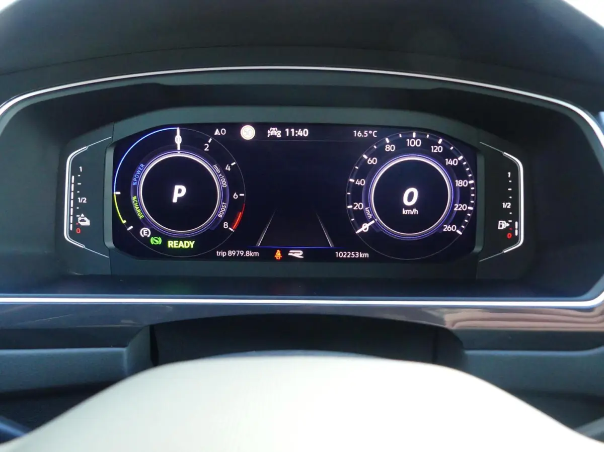 1.4 eHybrid R-LINE + 245PK DSG NAVI/TREKHAAK/ELEK.A-KLEP/ADAP.CRUISE/IQ-LED