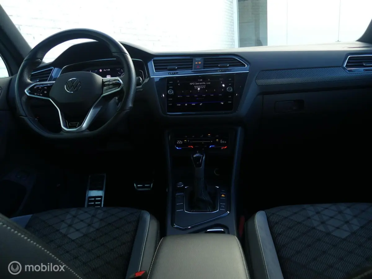 1.4 eHybrid R-LINE + 245PK DSG NAVI/TREKHAAK/ELEK.A-KLEP/ADAP.CRUISE/IQ-LED