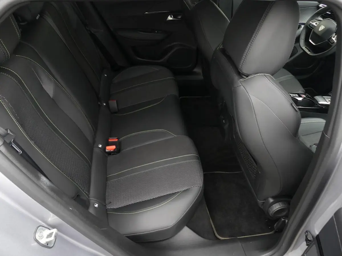 EV 50kWh 136PK GT AUTOMAAT i-COCKPIT3D/360CAMERA/ADAP.CRUISE/KEYLESS