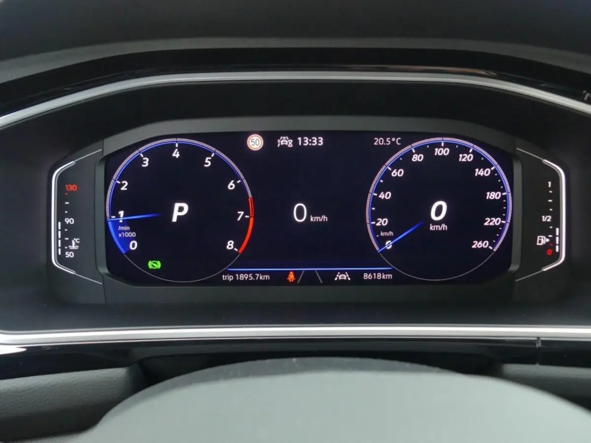 1.5 TSI R-LINE 150PK AUTOMAAT CAMERA/ADAP.CRUISE/ELEK.A-KLEP/STOEL+STUURVERW