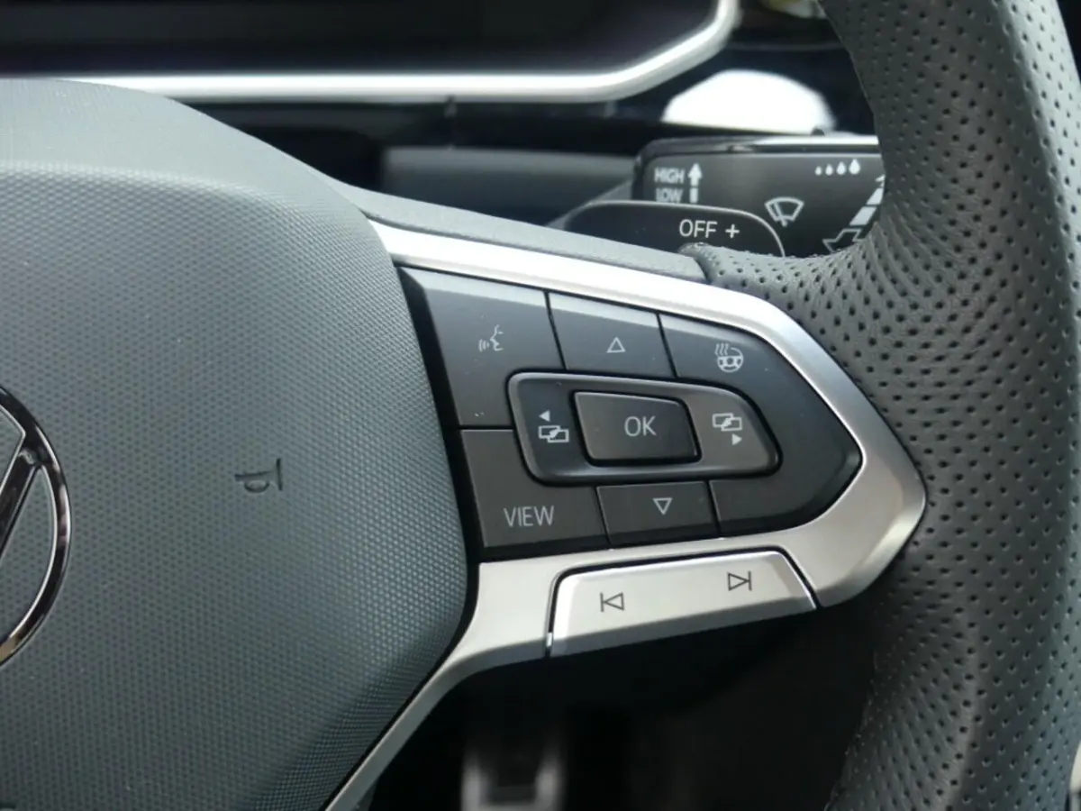 1.5 TSI R-LINE 150PK AUTOMAAT CAMERA/ADAP.CRUISE/ELEK.A-KLEP/STOEL+STUURVERW