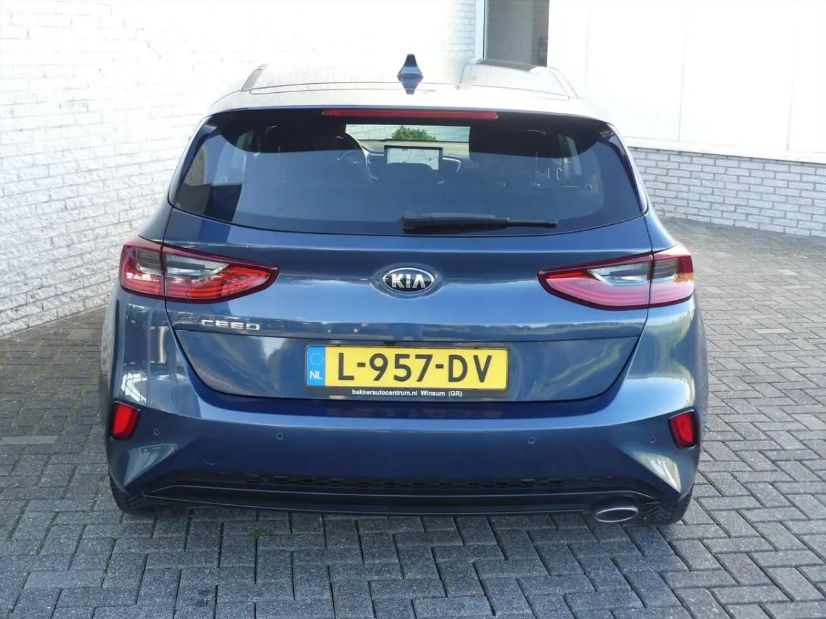 Cee'd 1.0 T-GDi 120PK DYNAMIC NAVI/CLIMATE/CAMERA/PDC/CRUISE