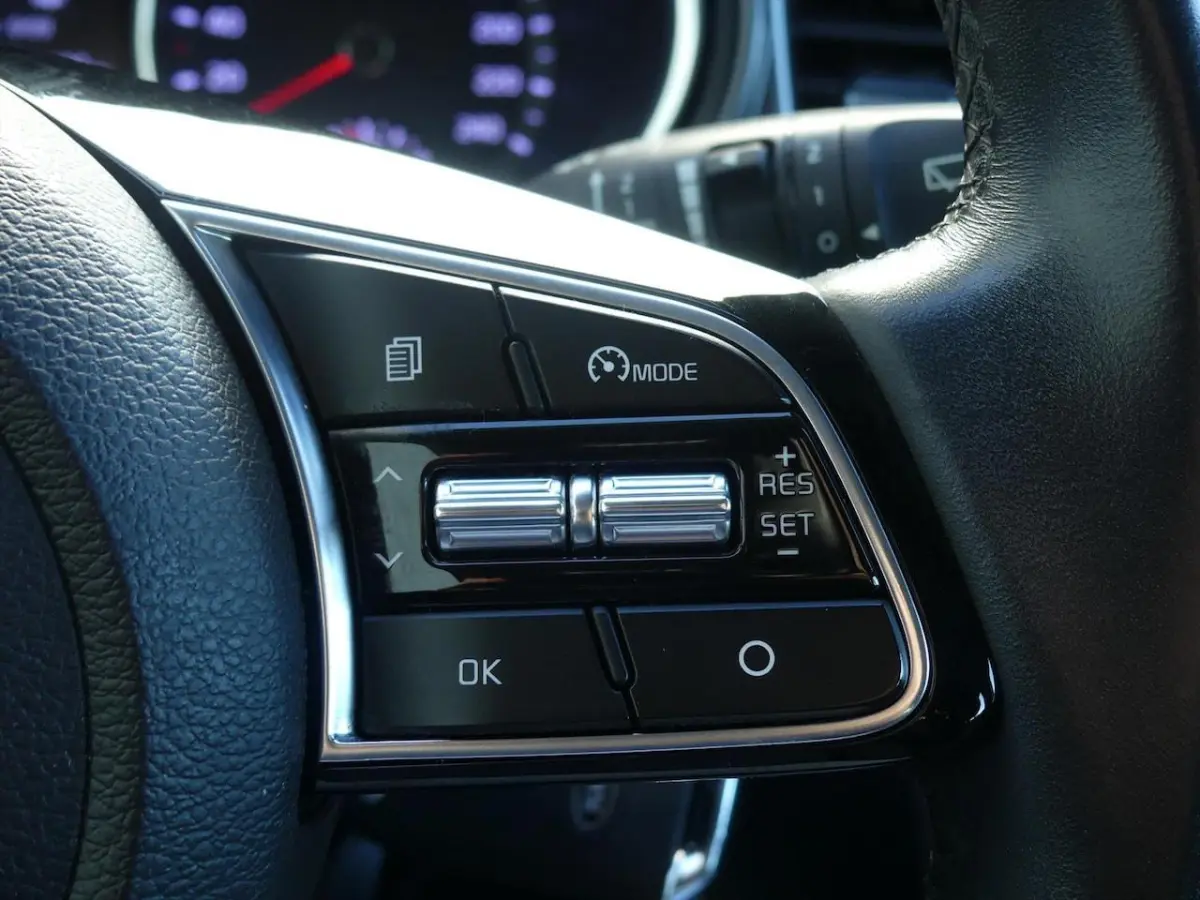 Cee'd 1.0 T-GDi 120PK DYNAMIC NAVI/CLIMATE/CAMERA/PDC/CRUISE