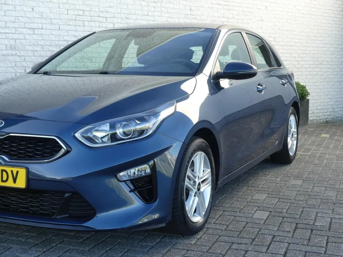 Cee'd 1.0 T-GDi 120PK DYNAMIC NAVI/CLIMATE/CAMERA/PDC/CRUISE