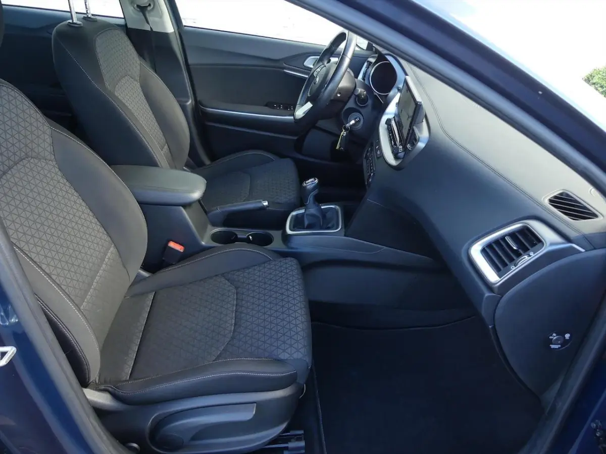 Cee'd 1.0 T-GDi 120PK DYNAMIC NAVI/CLIMATE/CAMERA/PDC/CRUISE