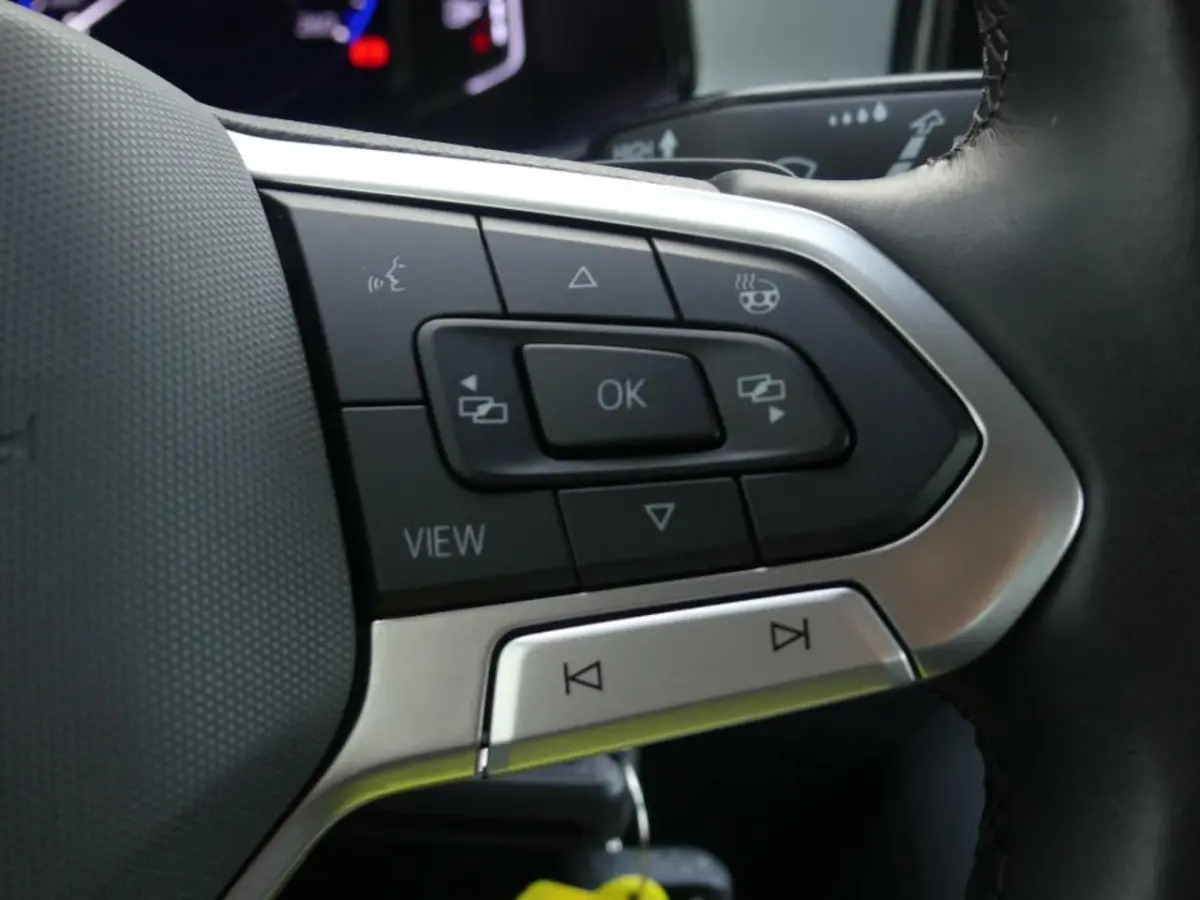 1.5 TSI LIFE 150PK AUTOMAAT DIG.COCKPIT/CAMERA/ADAP.CRUISE/STOEL+STUURVERW