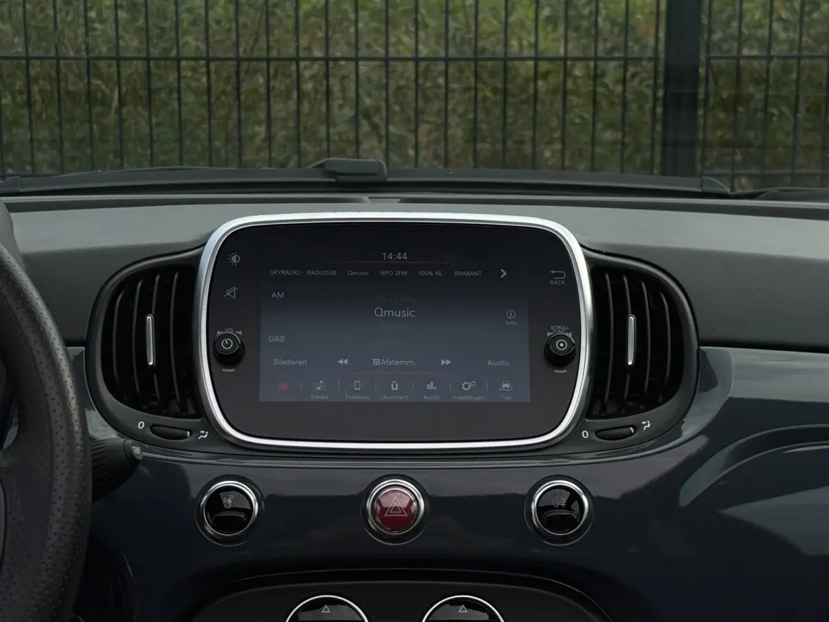 1.4 T-Jet Abarth 595 | Carplay | PDC | Bluetooth |