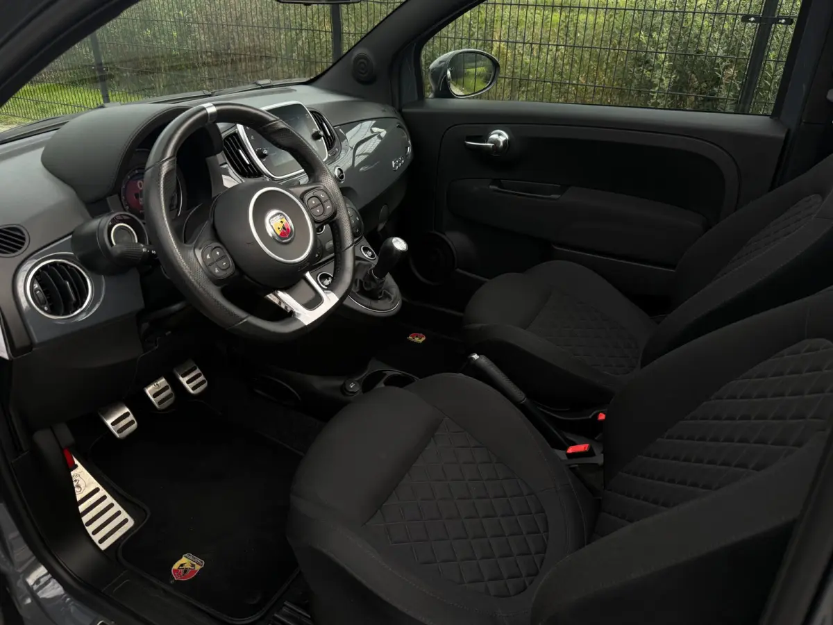 1.4 T-Jet Abarth 595 | Carplay | PDC | Bluetooth |