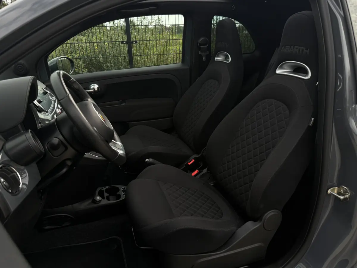 1.4 T-Jet Abarth 595 | Carplay | PDC | Bluetooth |