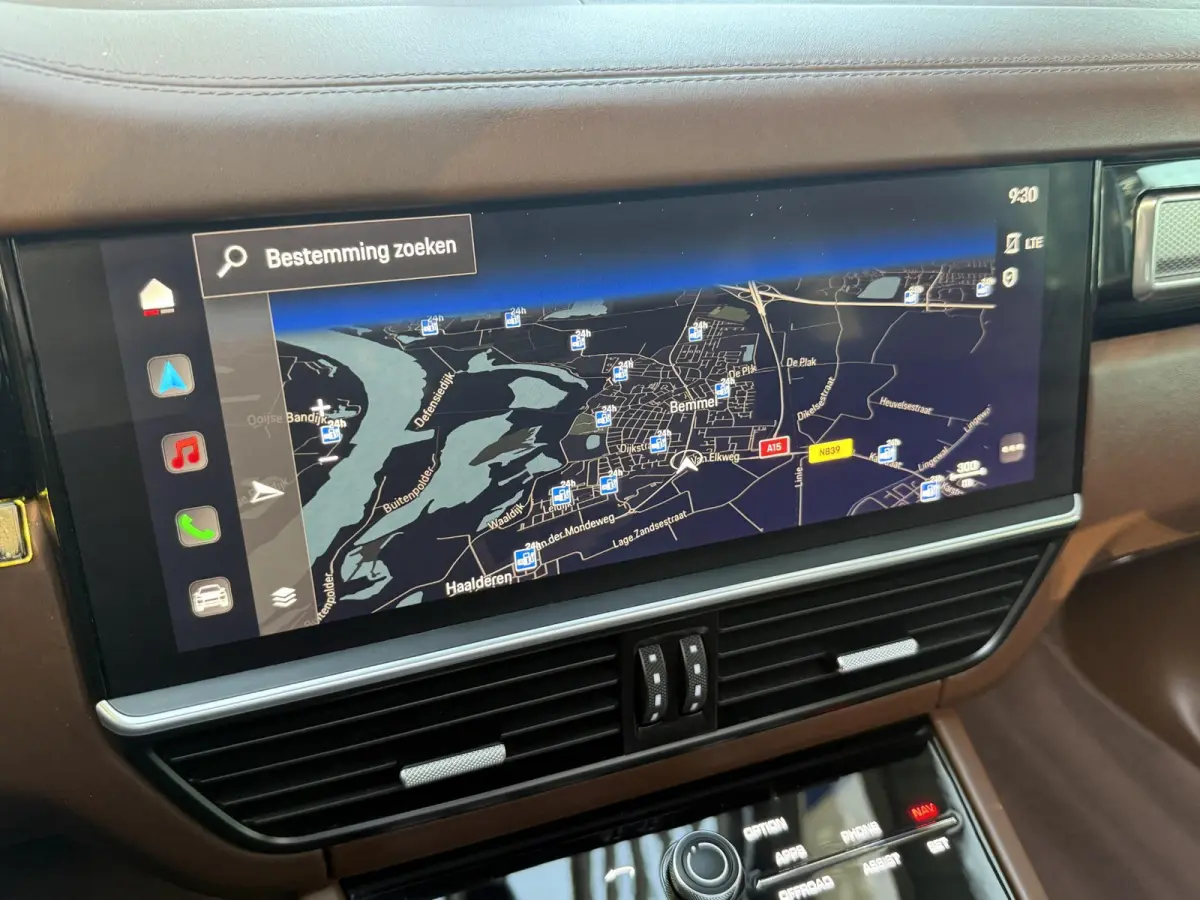 3.0 E-Hybrid Platinum Edition | Luchtvering | Panoramadak | Wegkl. Trekhaak | Leder | Navigatie | Cruise Control | 21 inch | Apple Carplay