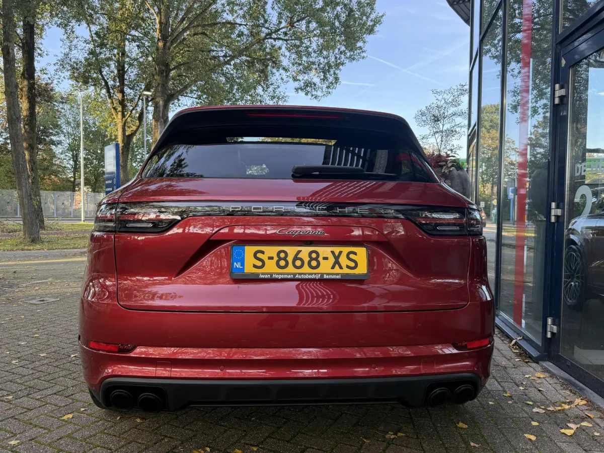 3.0 E-Hybrid Platinum Edition | Luchtvering | Panoramadak | Wegkl. Trekhaak | Leder | Navigatie | Cruise Control | 21 inch | Apple Carplay