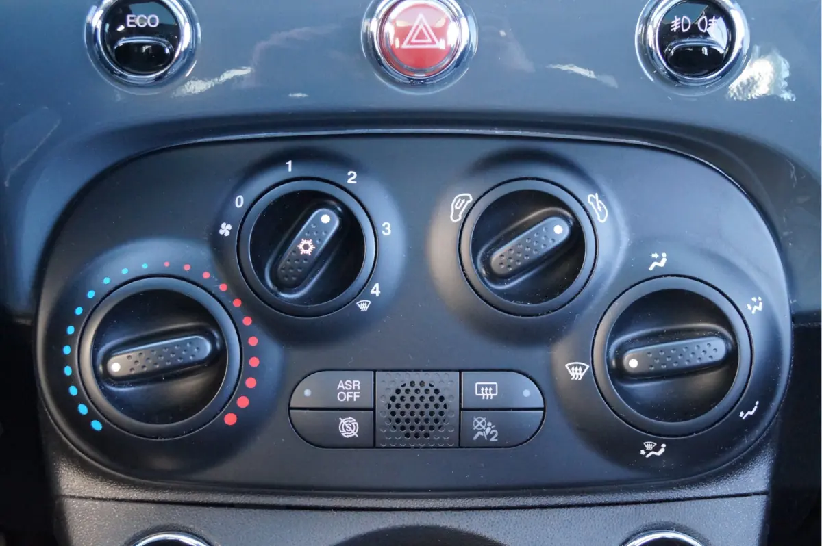 TwinAir Turbo Lounge | Airco | Navigatie | 15" Lichtmetalen Velgen