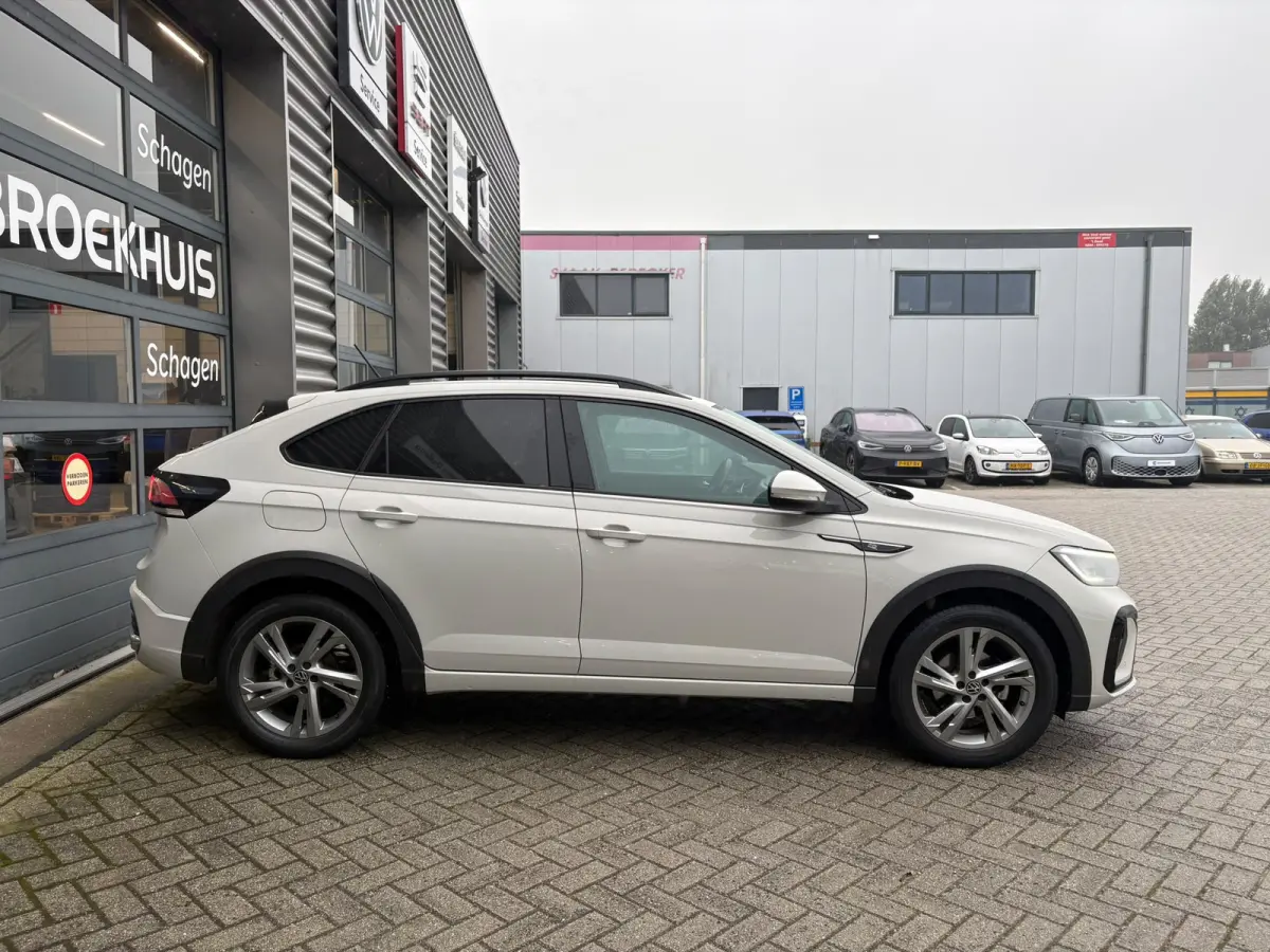 1.0 TSI 110 pk R-Line 7-DSG | Achteruitrijcamera | R-Line interieur | Trekhaak afneembaar |