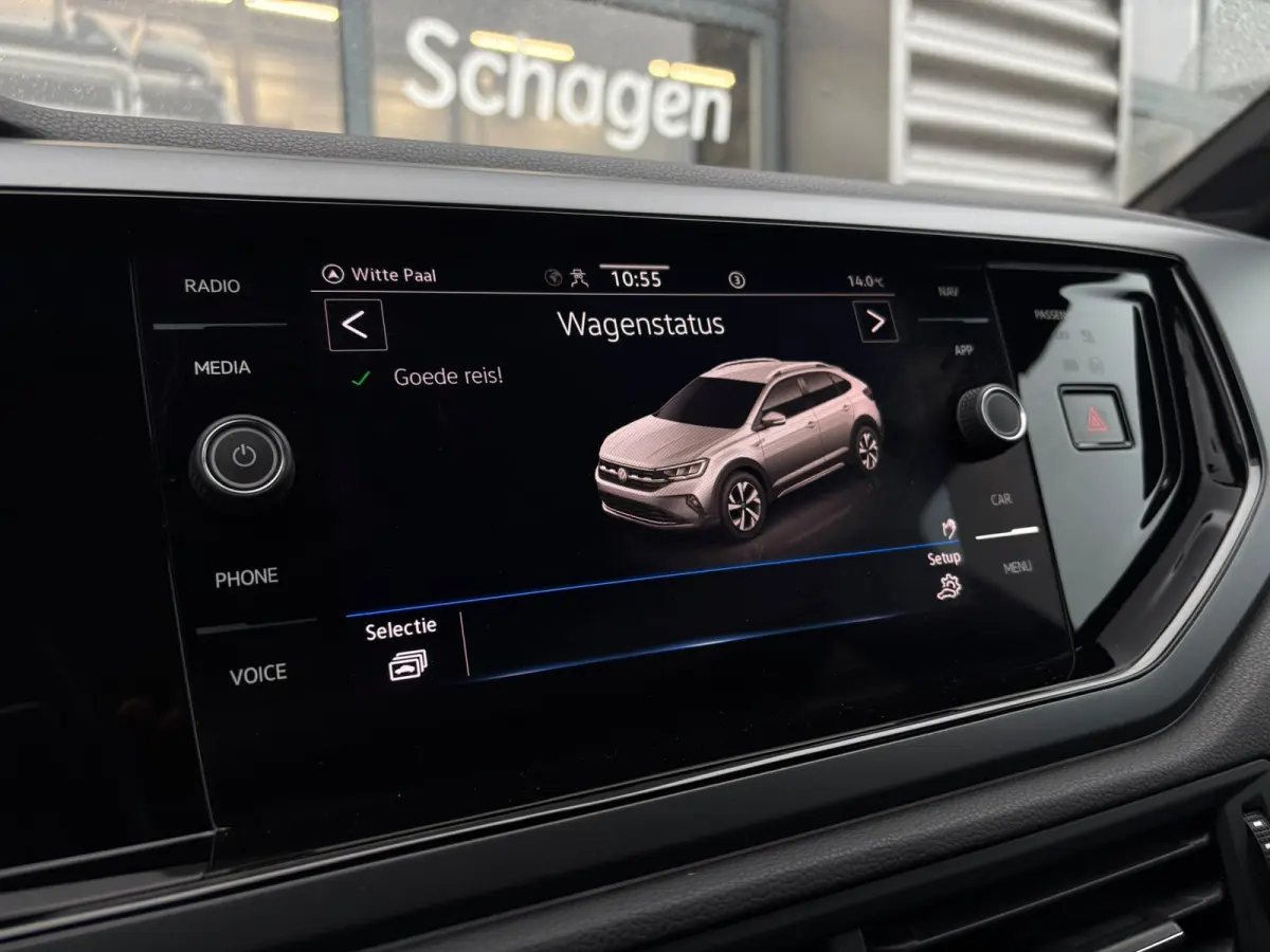 1.0 TSI 110 pk R-Line 7-DSG | Achteruitrijcamera | R-Line interieur | Trekhaak afneembaar |