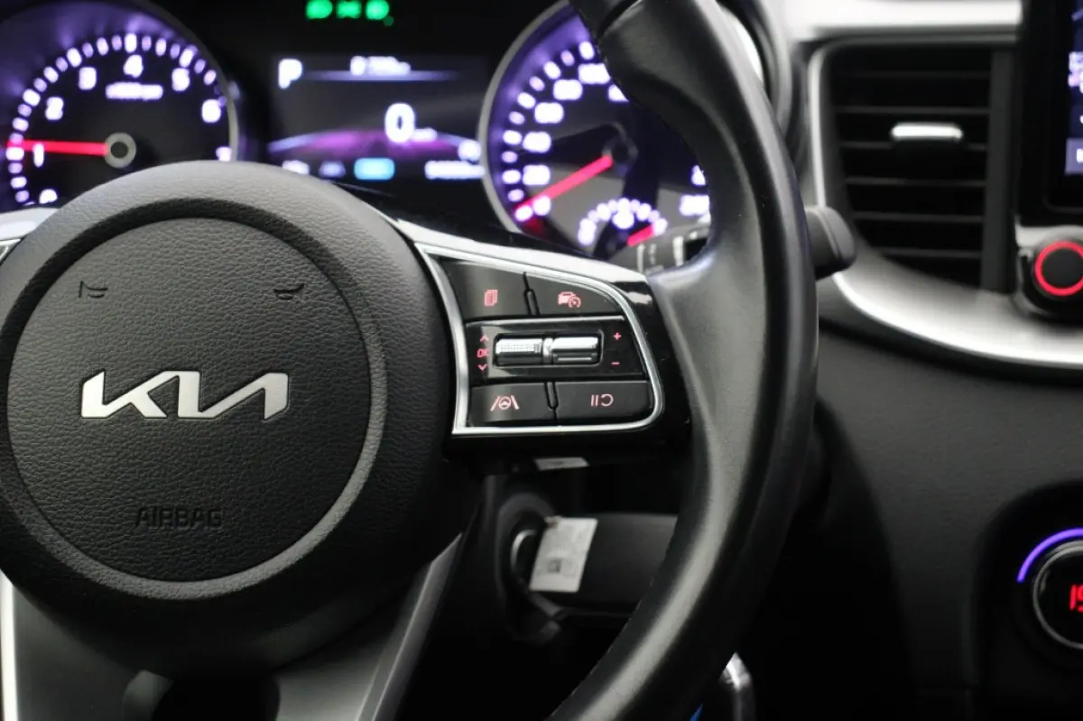 1.0 T-GDi MHEV DynamicLine Automaat - Carplay, Camera, Adapt. Cruise