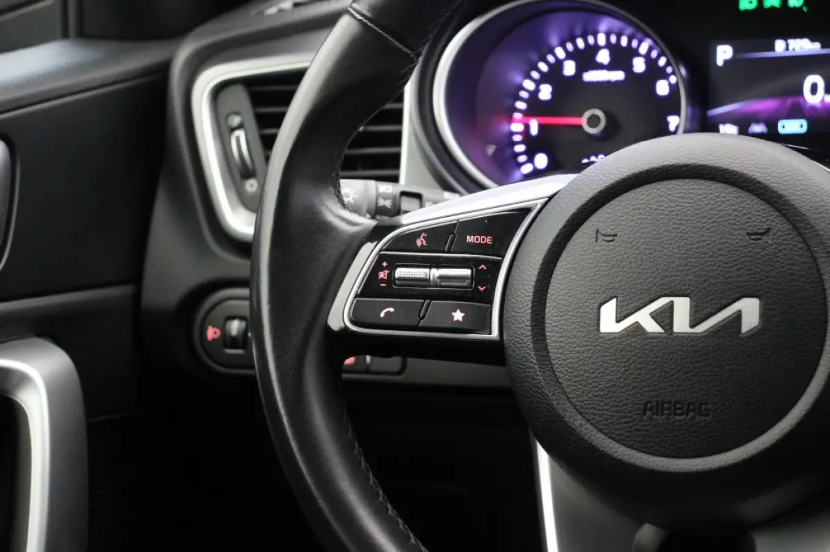 1.0 T-GDi MHEV DynamicLine Automaat - Carplay, Camera, Adapt. Cruise