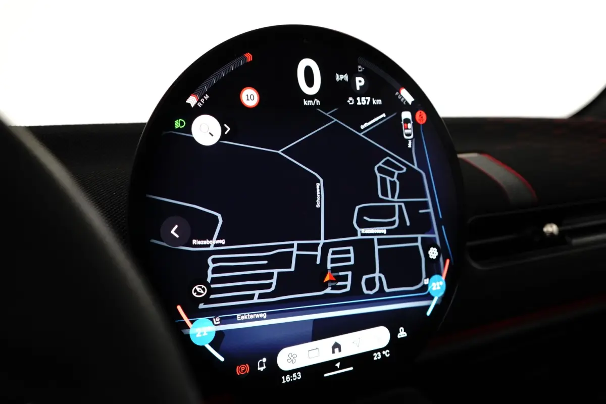 2.0 Cooper S John Cooper Works XL 204 pk | Achteruitrijcamera | Panoramadak | Apple Carplay |