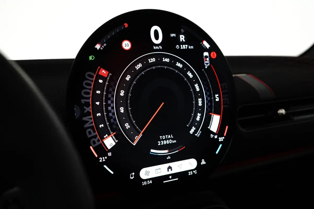 2.0 Cooper S John Cooper Works XL 204 pk | Achteruitrijcamera | Panoramadak | Apple Carplay |